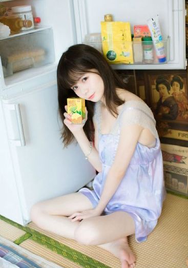 亚洲国产综合欧美蜜夜_4K免费全集观看