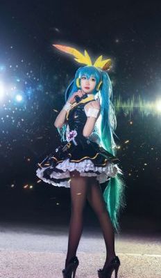 欧美美女海报图片_4K完整在线观看